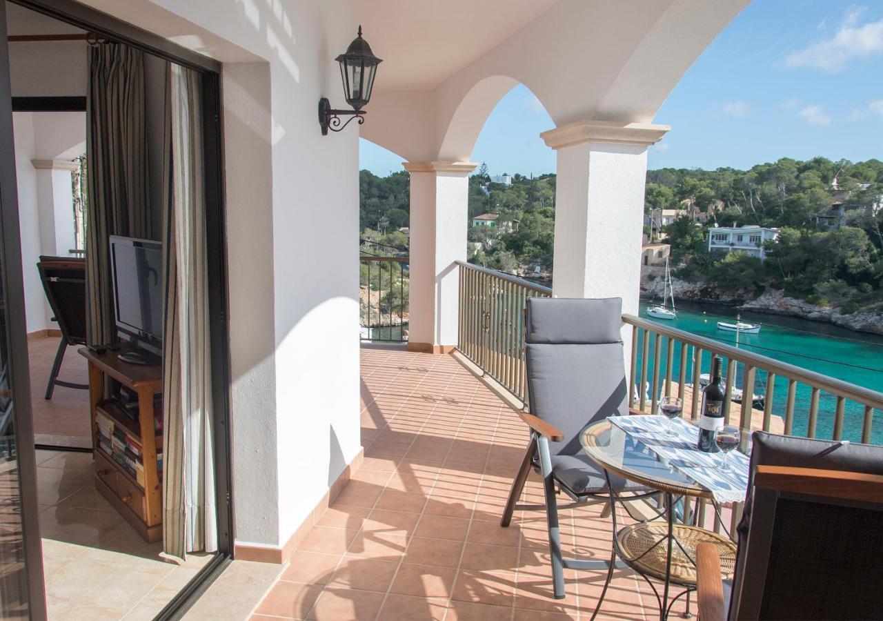 Apartamentos Vista Al Puerto Cala Figuera  Kültér fotó