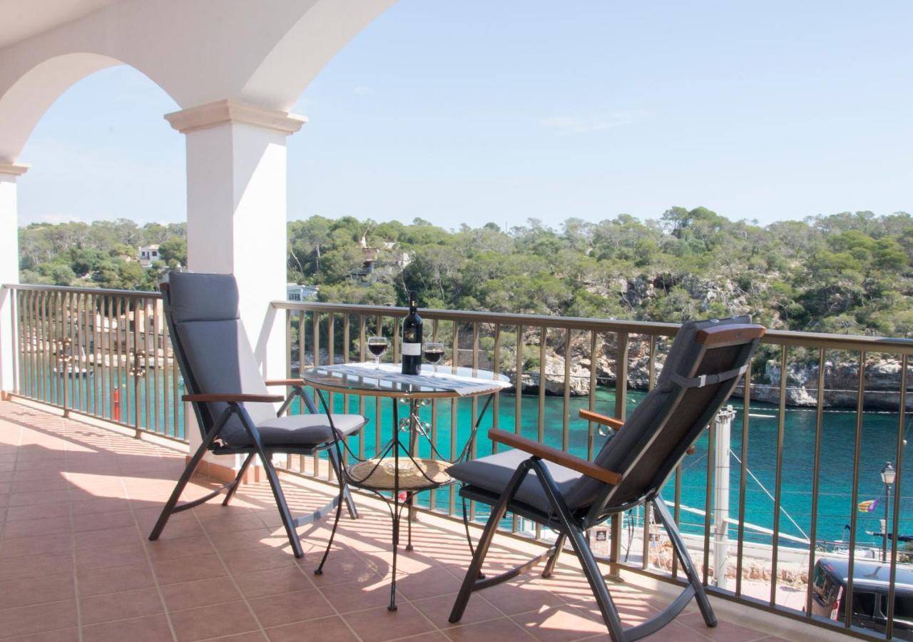 Apartamentos Vista Al Puerto Cala Figuera  Kültér fotó