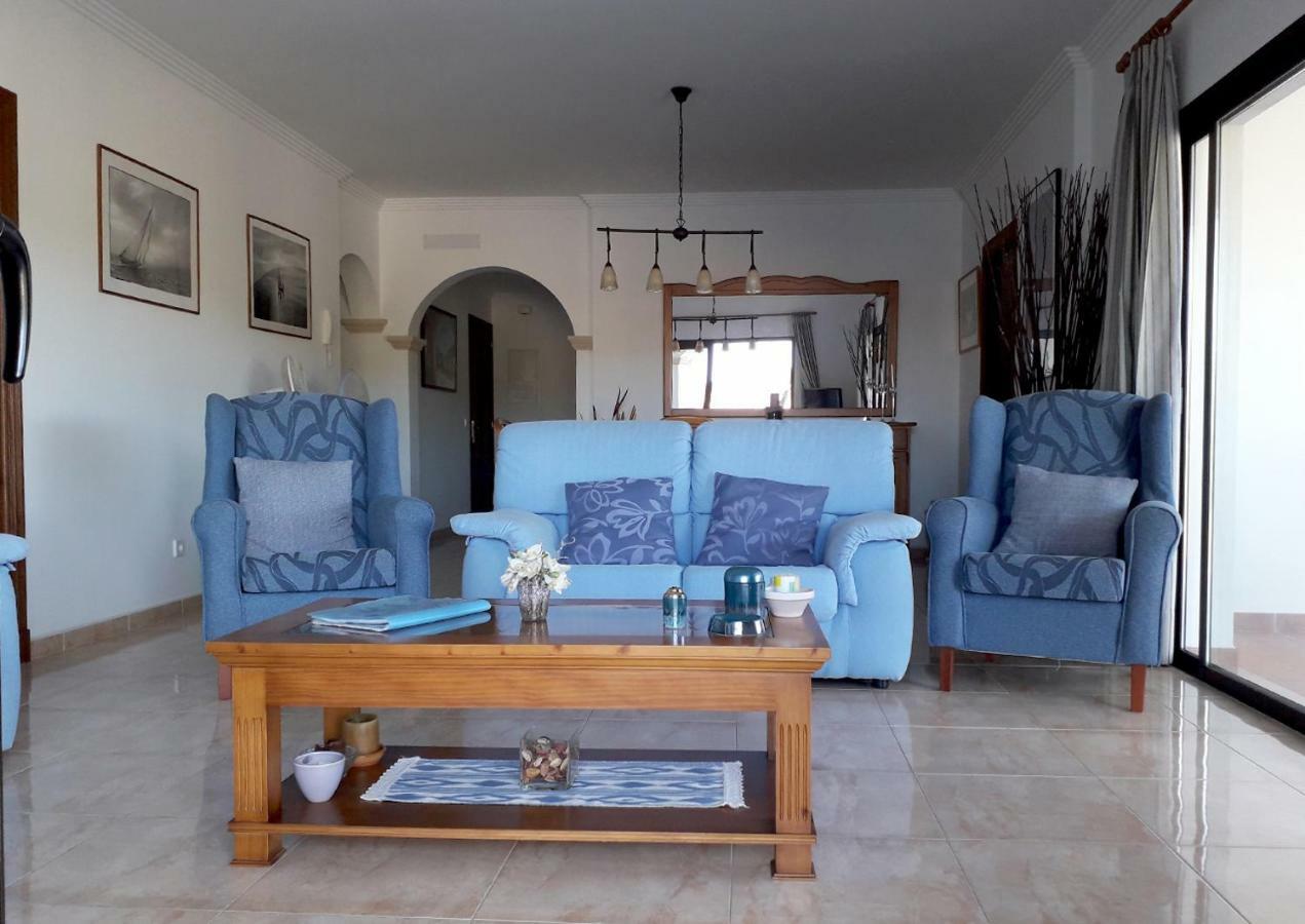 Apartamentos Vista Al Puerto Cala Figuera  Kültér fotó