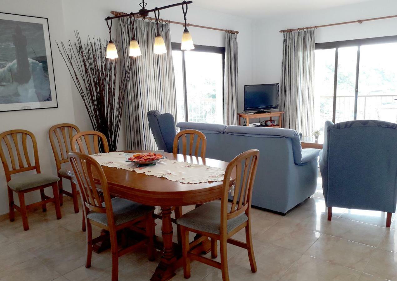 Apartamentos Vista Al Puerto Cala Figuera  Kültér fotó